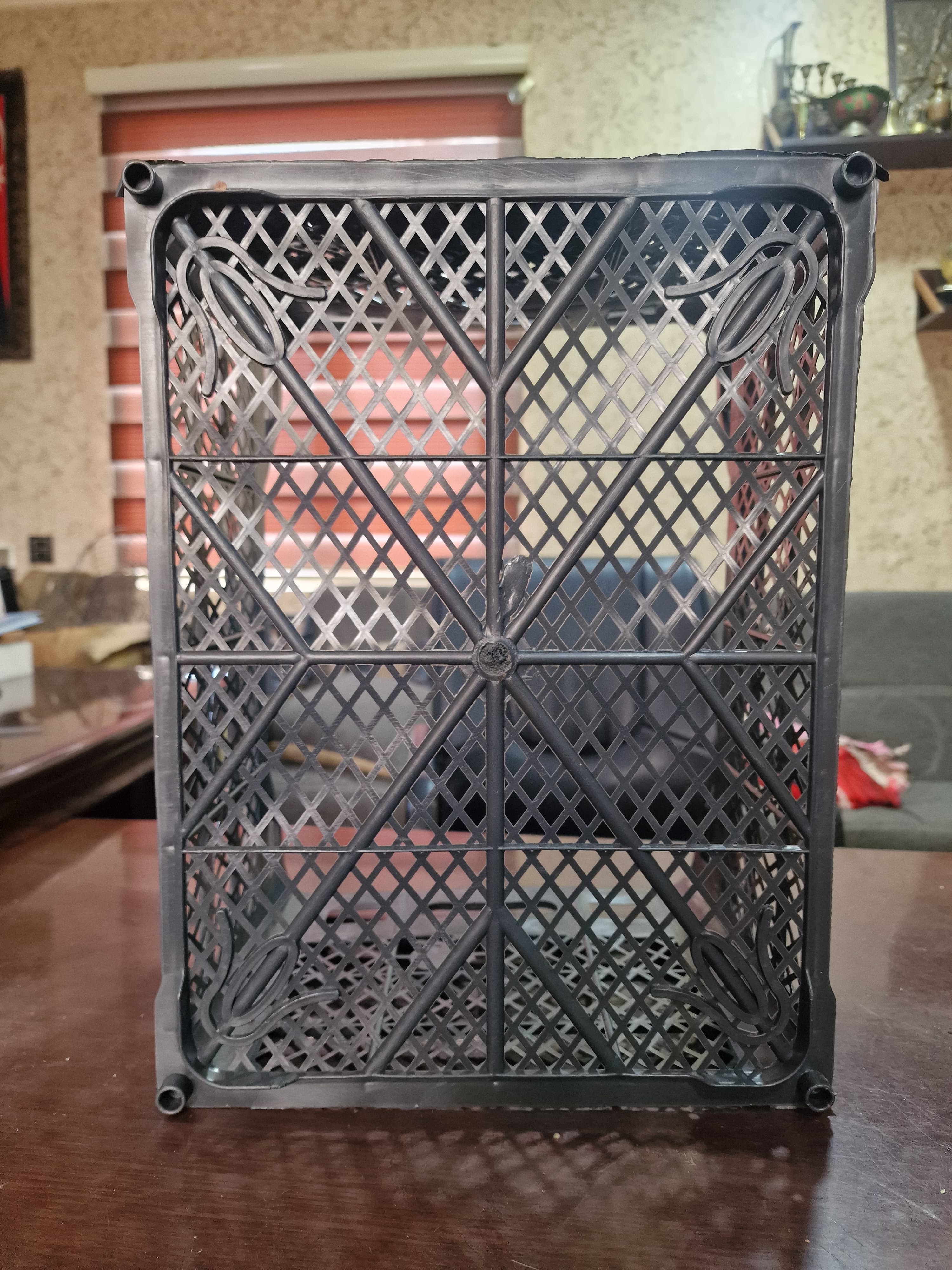 40x30x22 ölçüsündə plastik yeşiklər satılır!