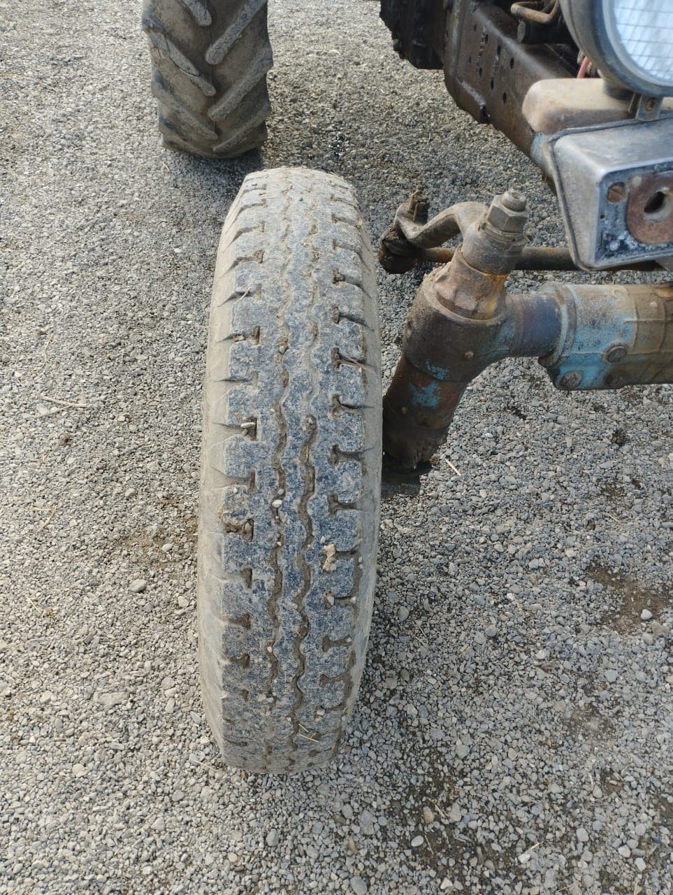 Traktor Belarus МТZ 80.