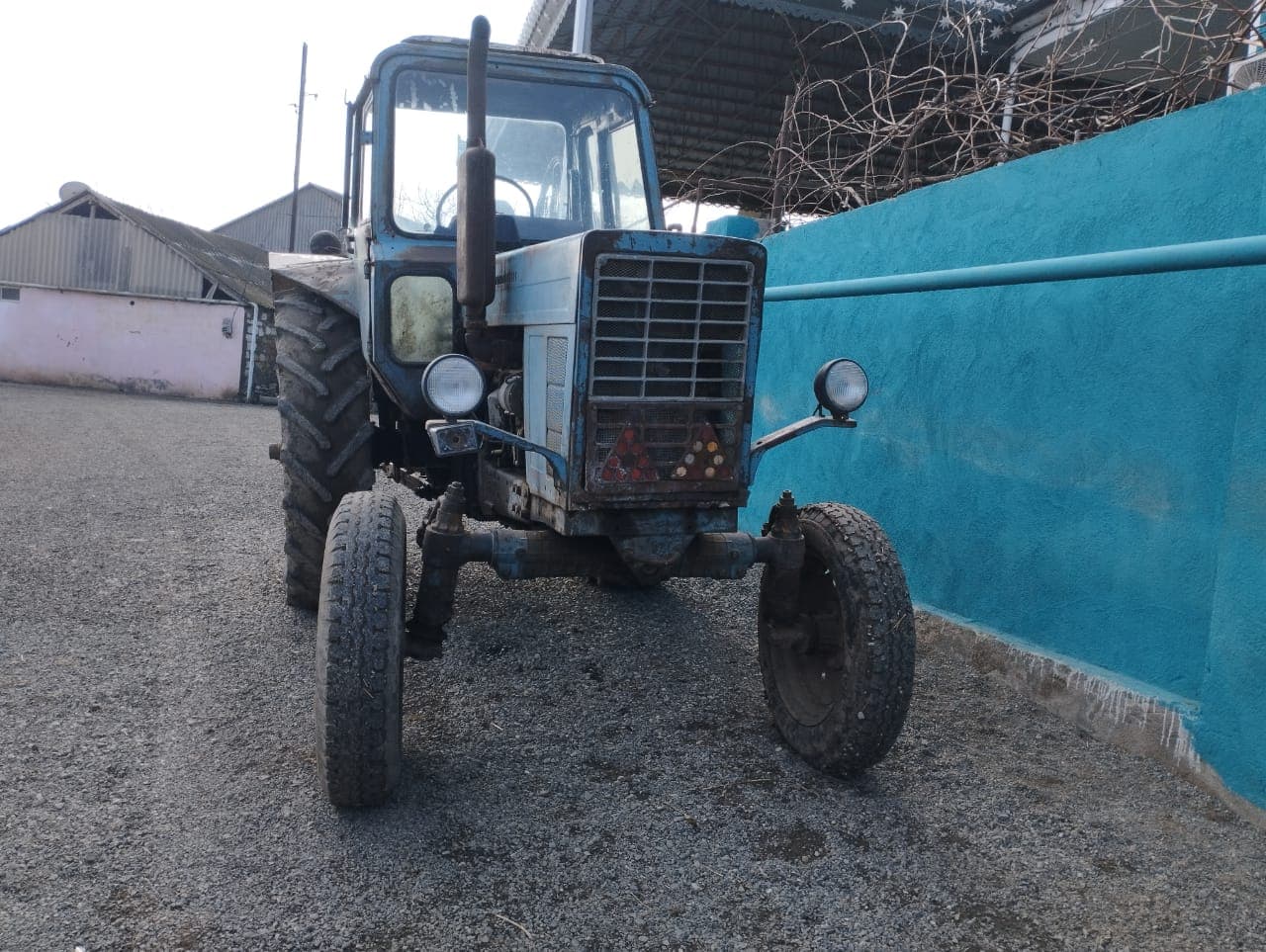Traktor Belarus МТZ 80.