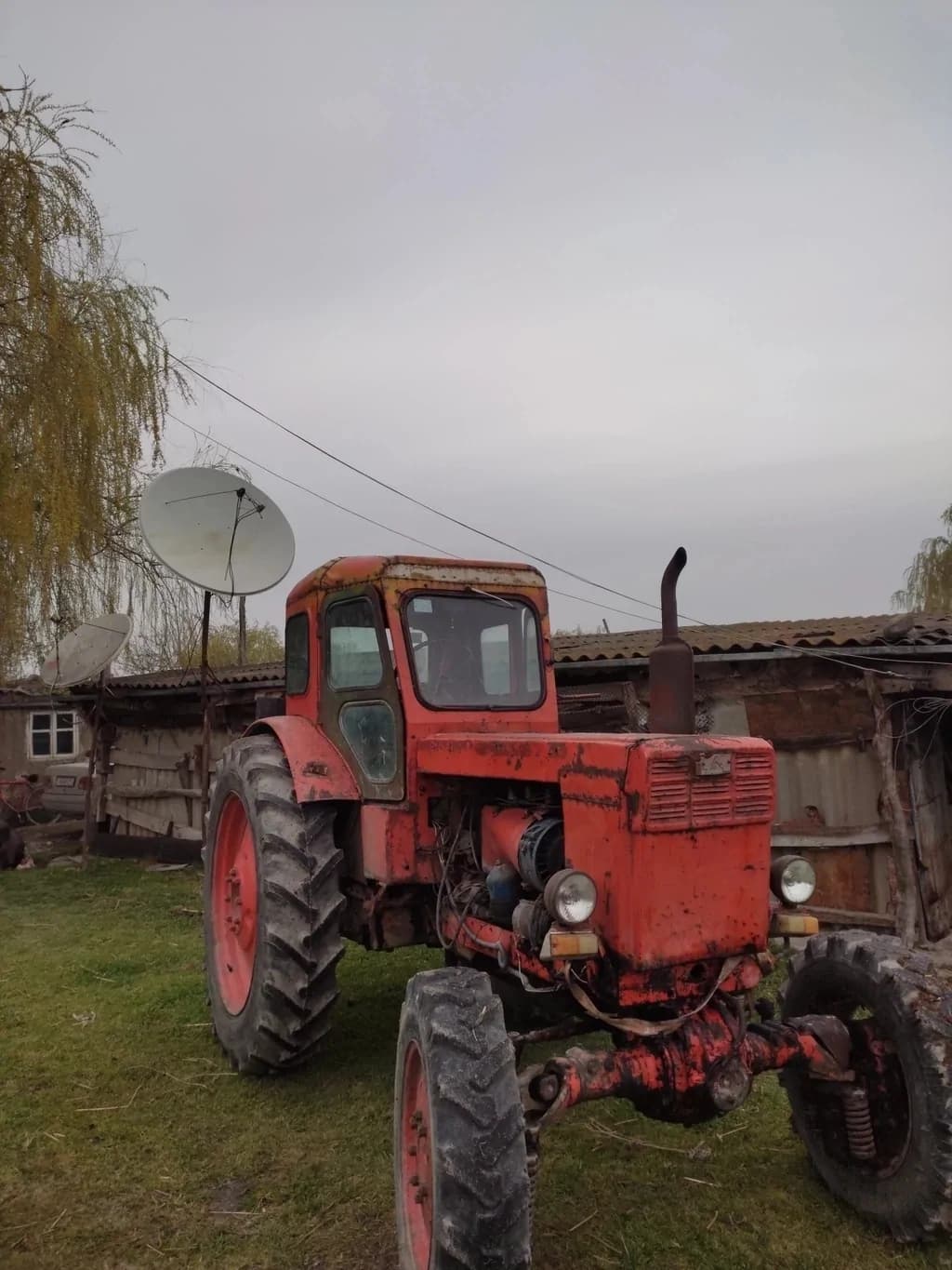T 40 Traktor satılır