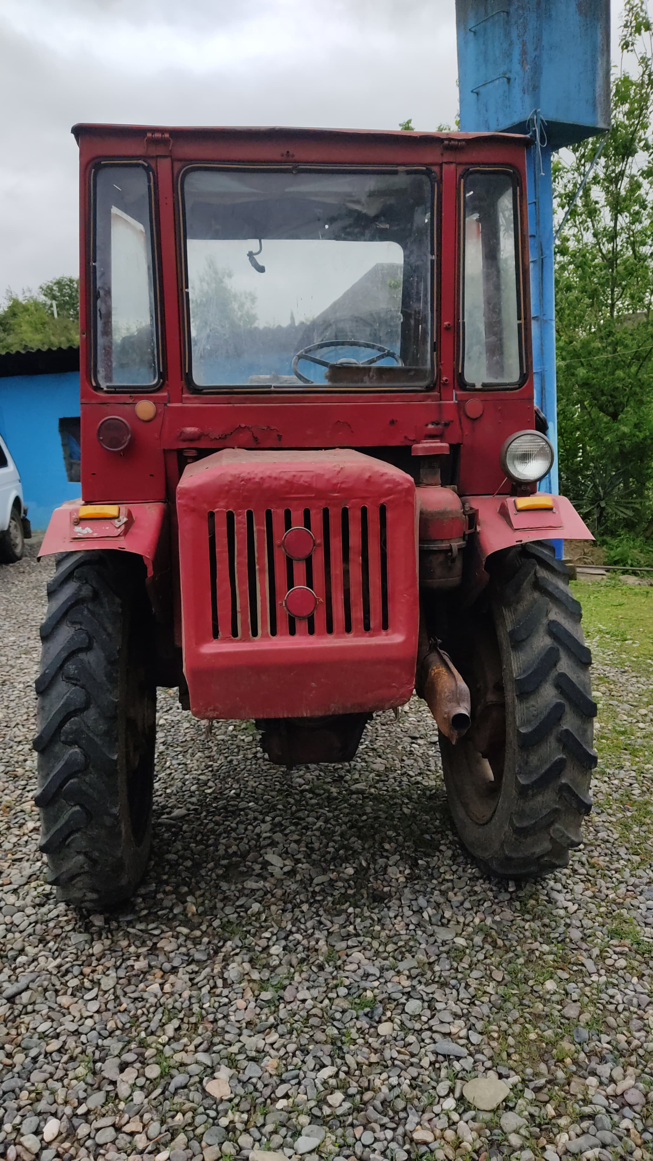 T 16