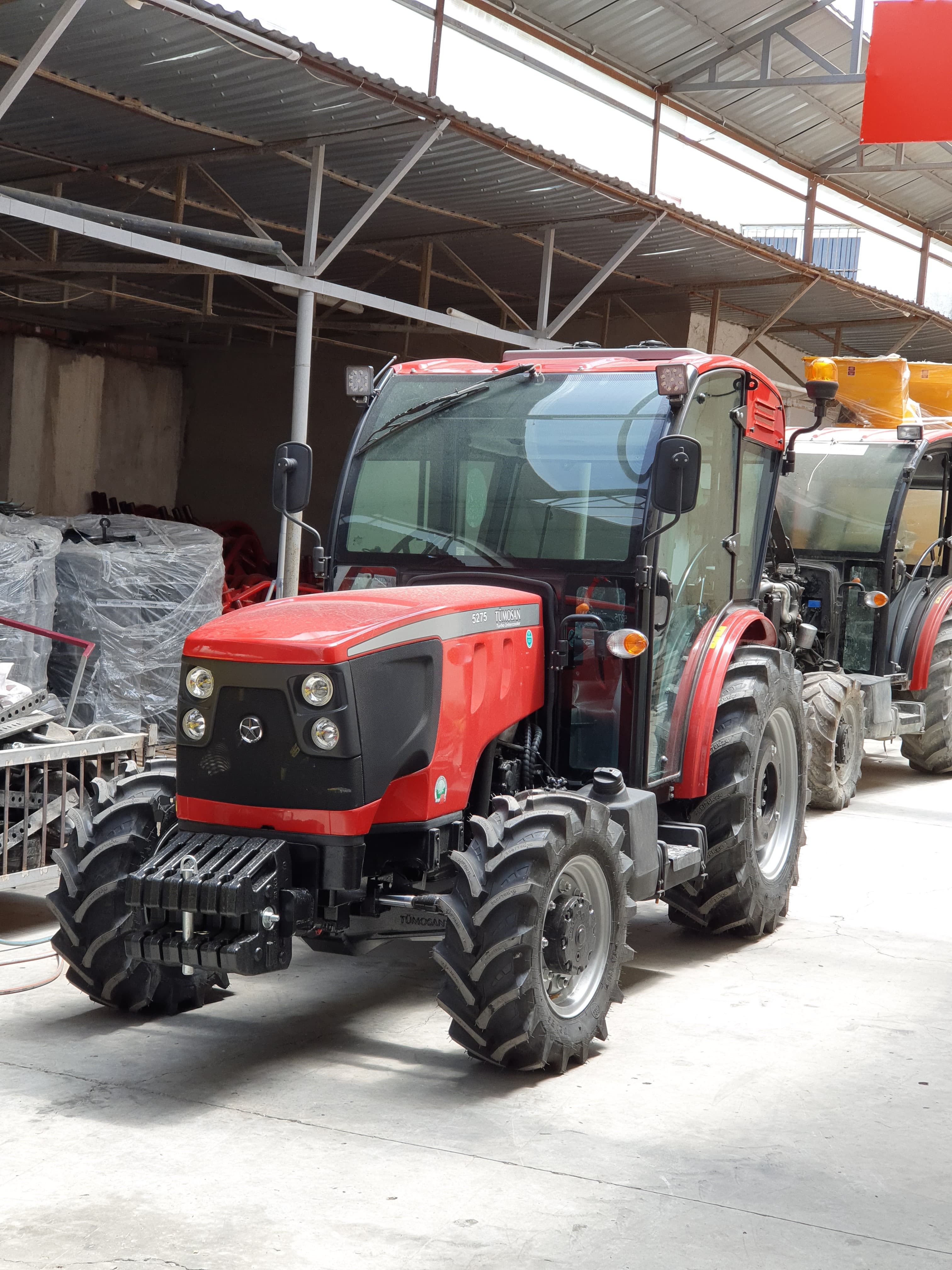 Traktor "Tümosan 5275" kabinli 2023