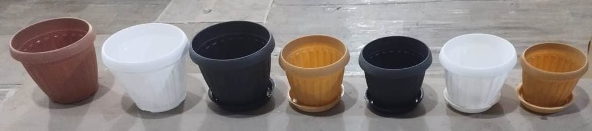 Plastik dibçəklər