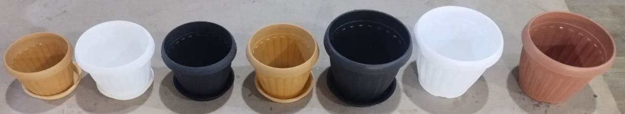 Plastik dibçəklər