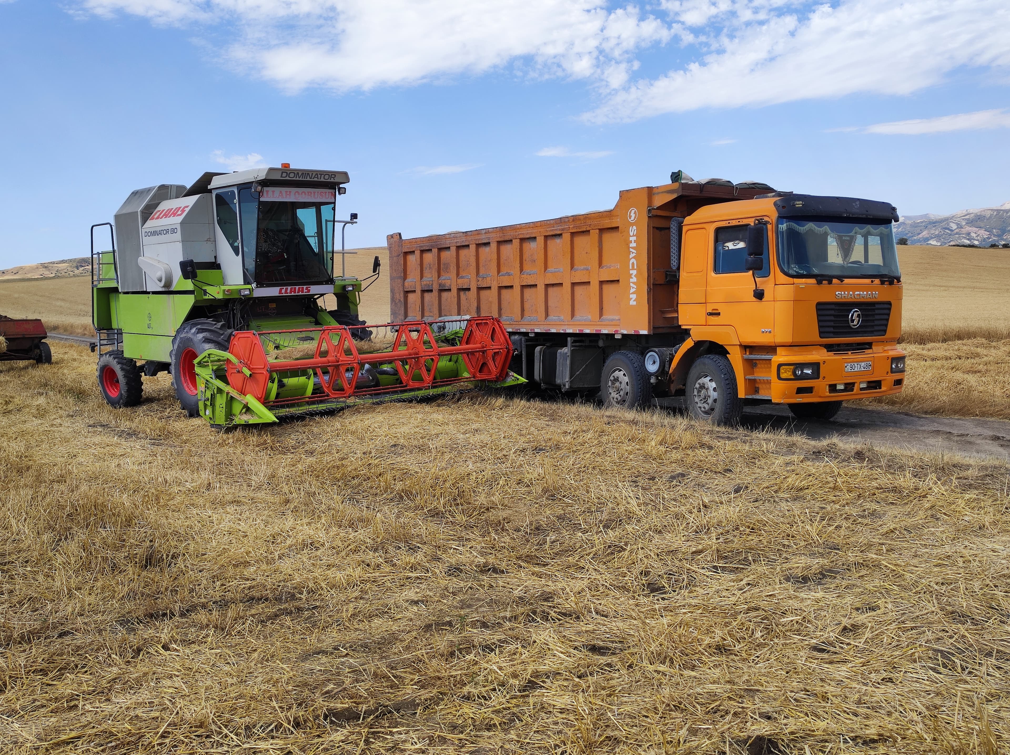 Claas dominator 130