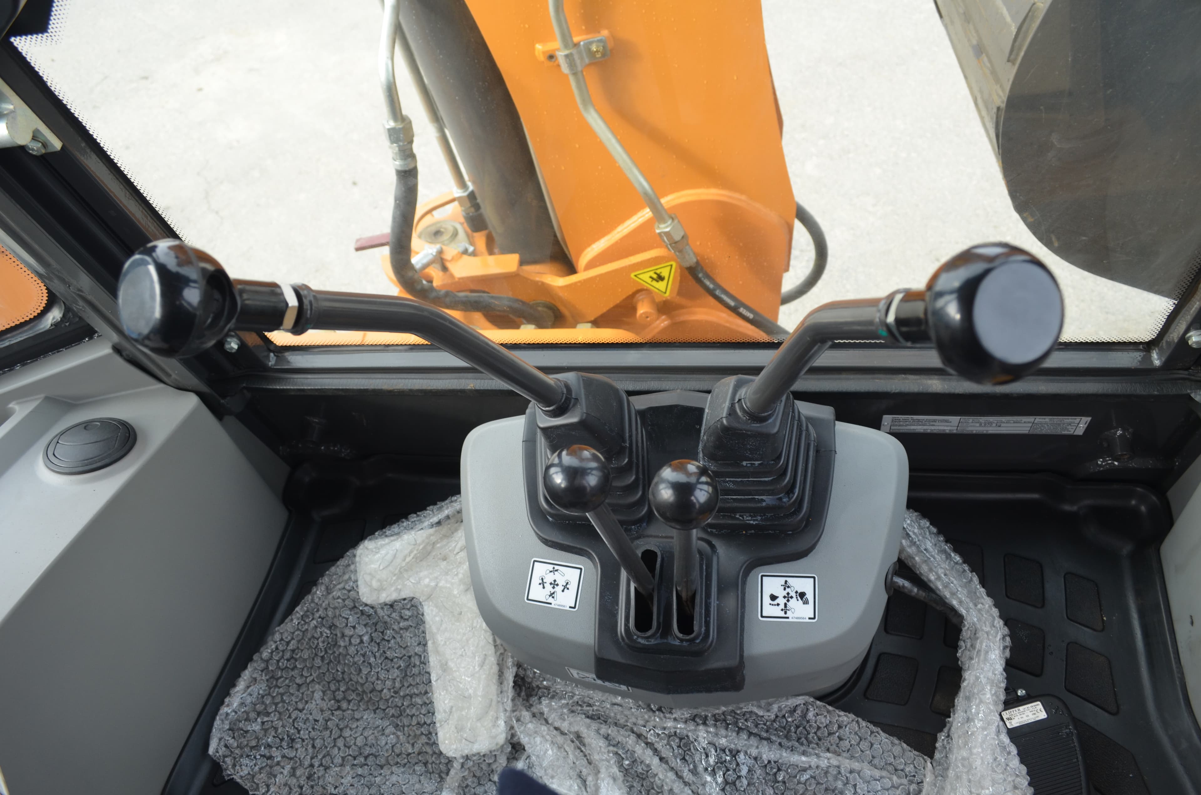 Ekskavator Case SV 570