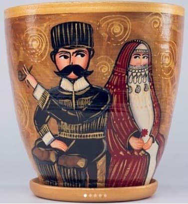 Saxsı gül dibçəkləri