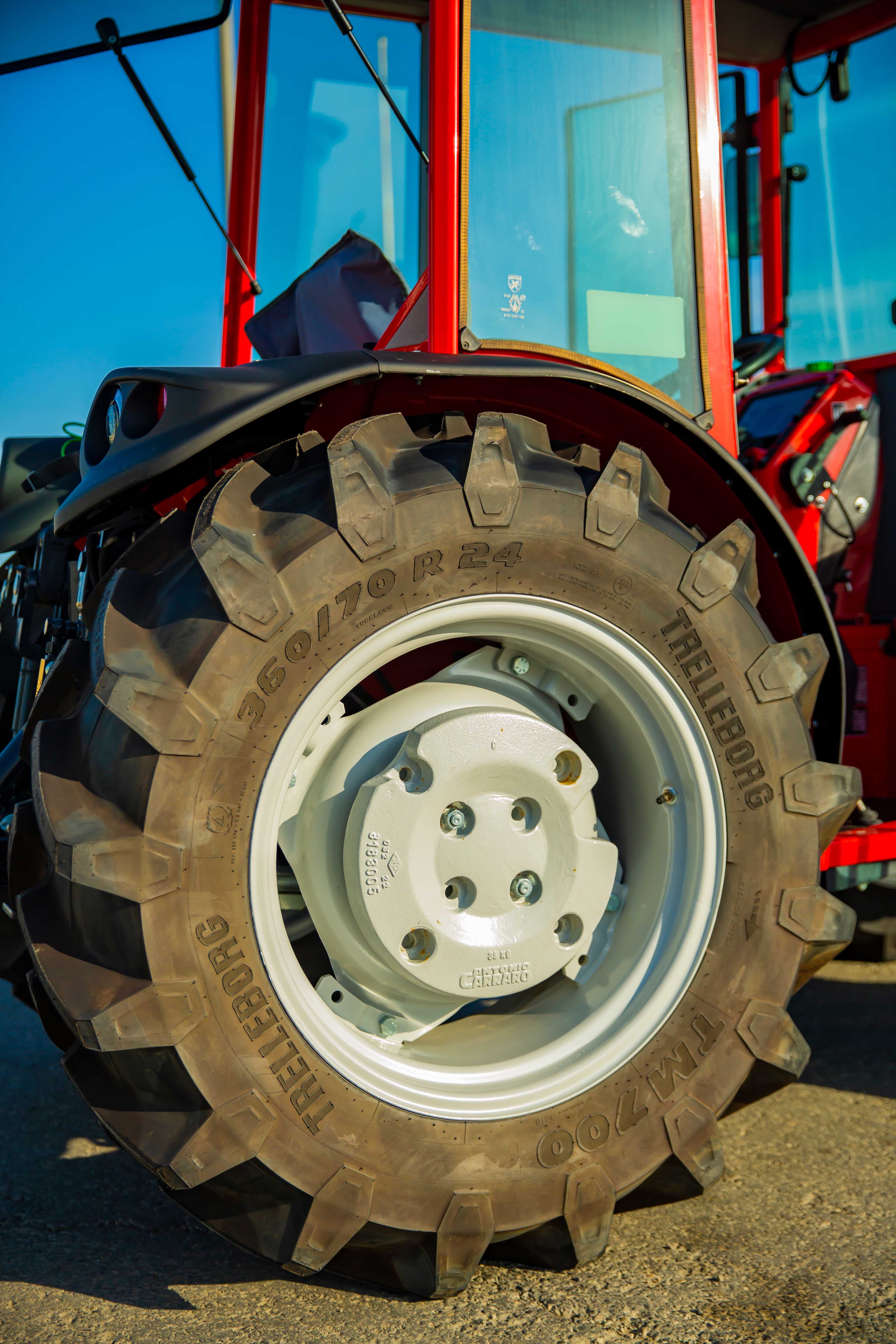 Antonio Carraro TRG 9900