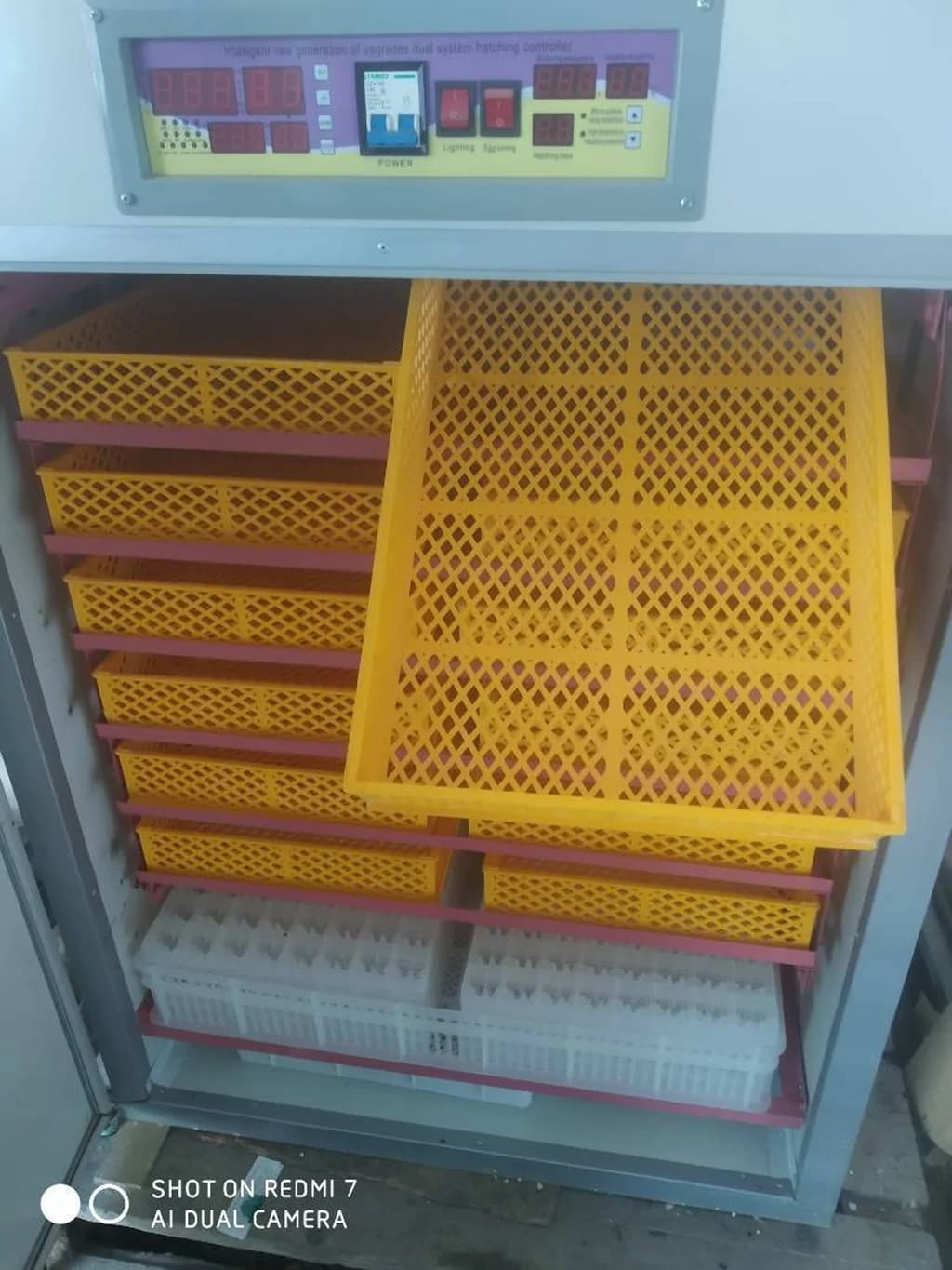 İnkubator satılır