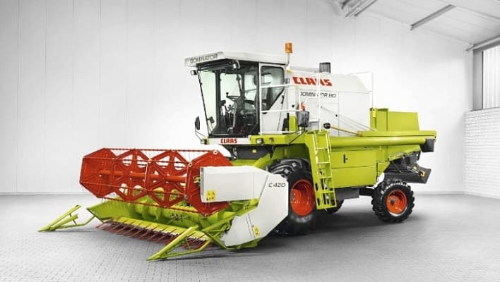 Claas Dominator 130 kombaynı