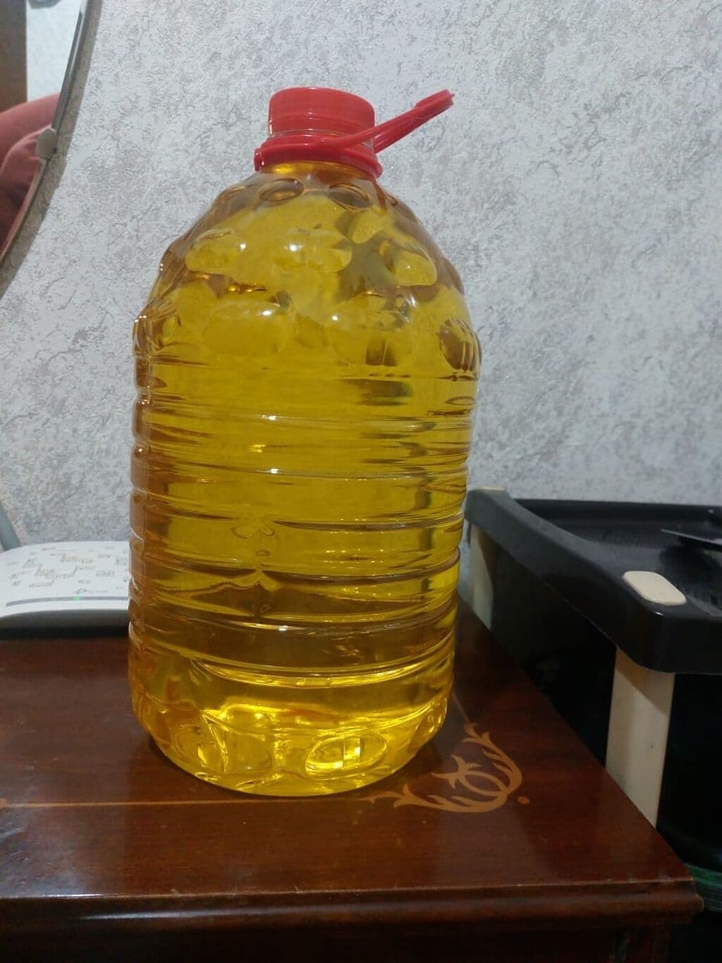 Tam Təbii güne baxan yağı