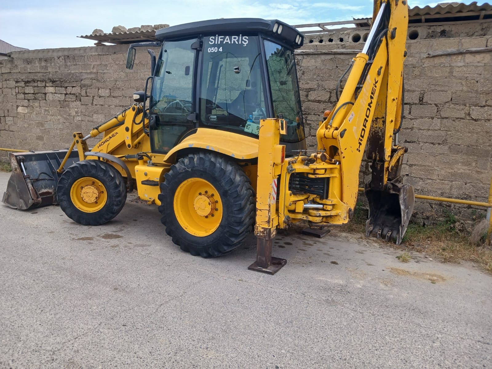Hidromek 102B
