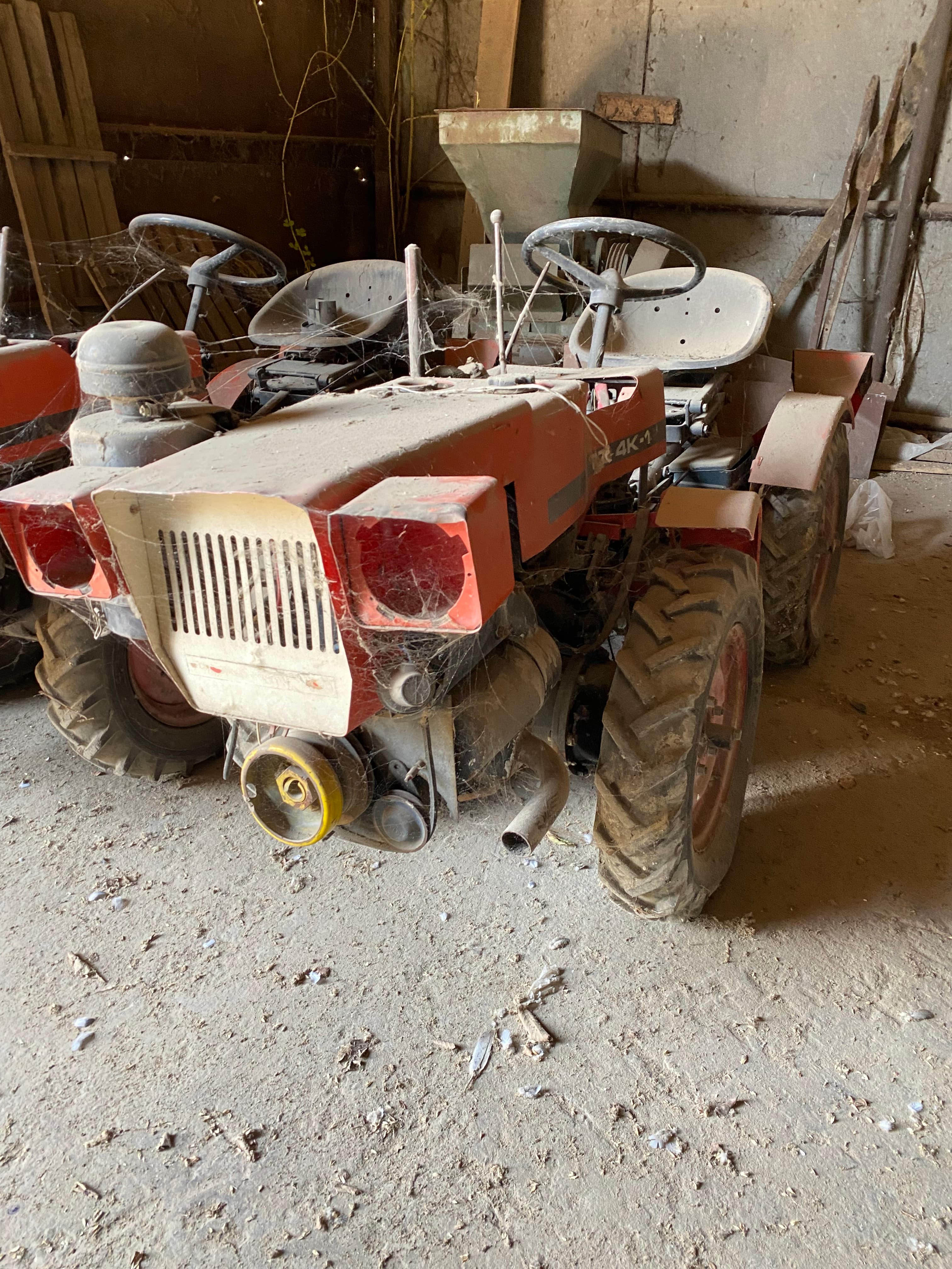 Şəkidə mini traktorlar satılır