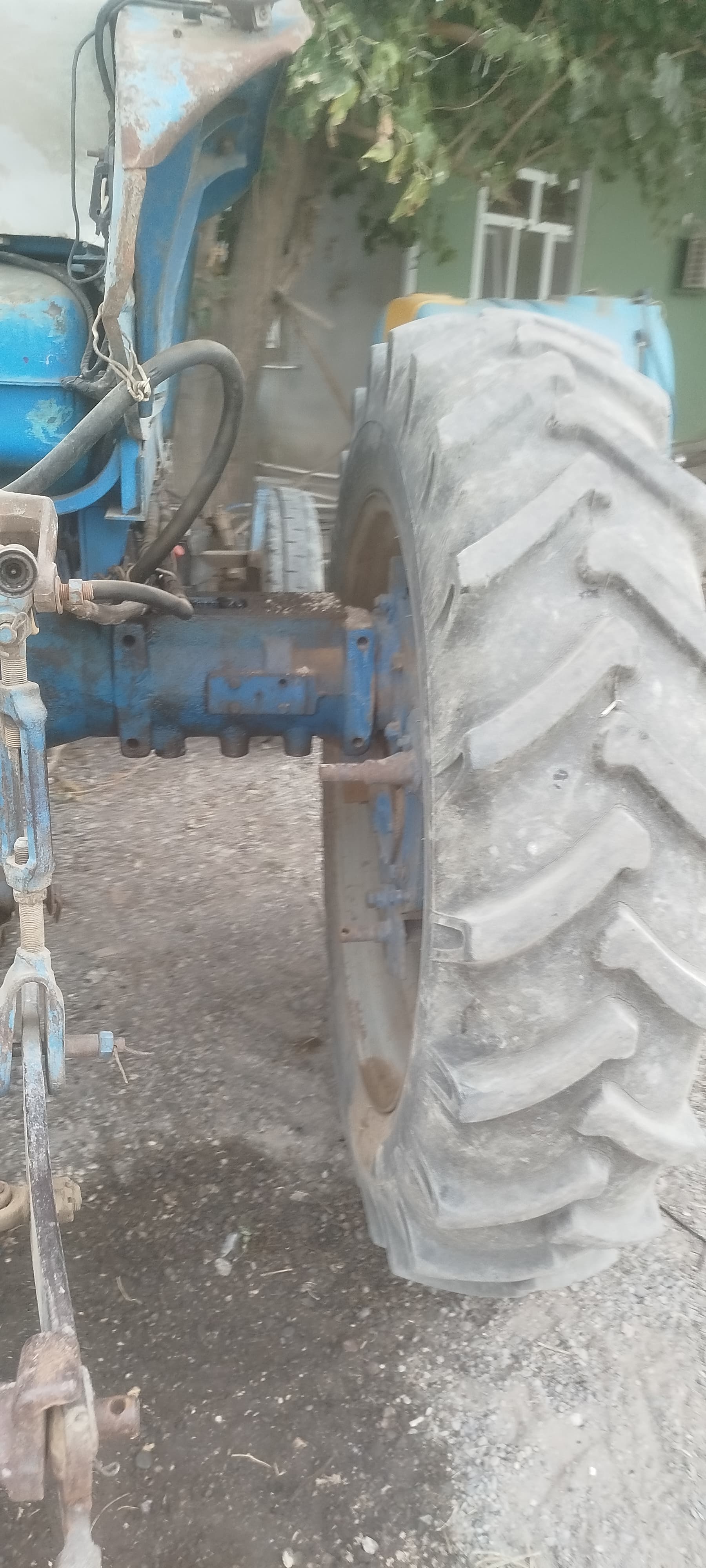 T28 Traktor