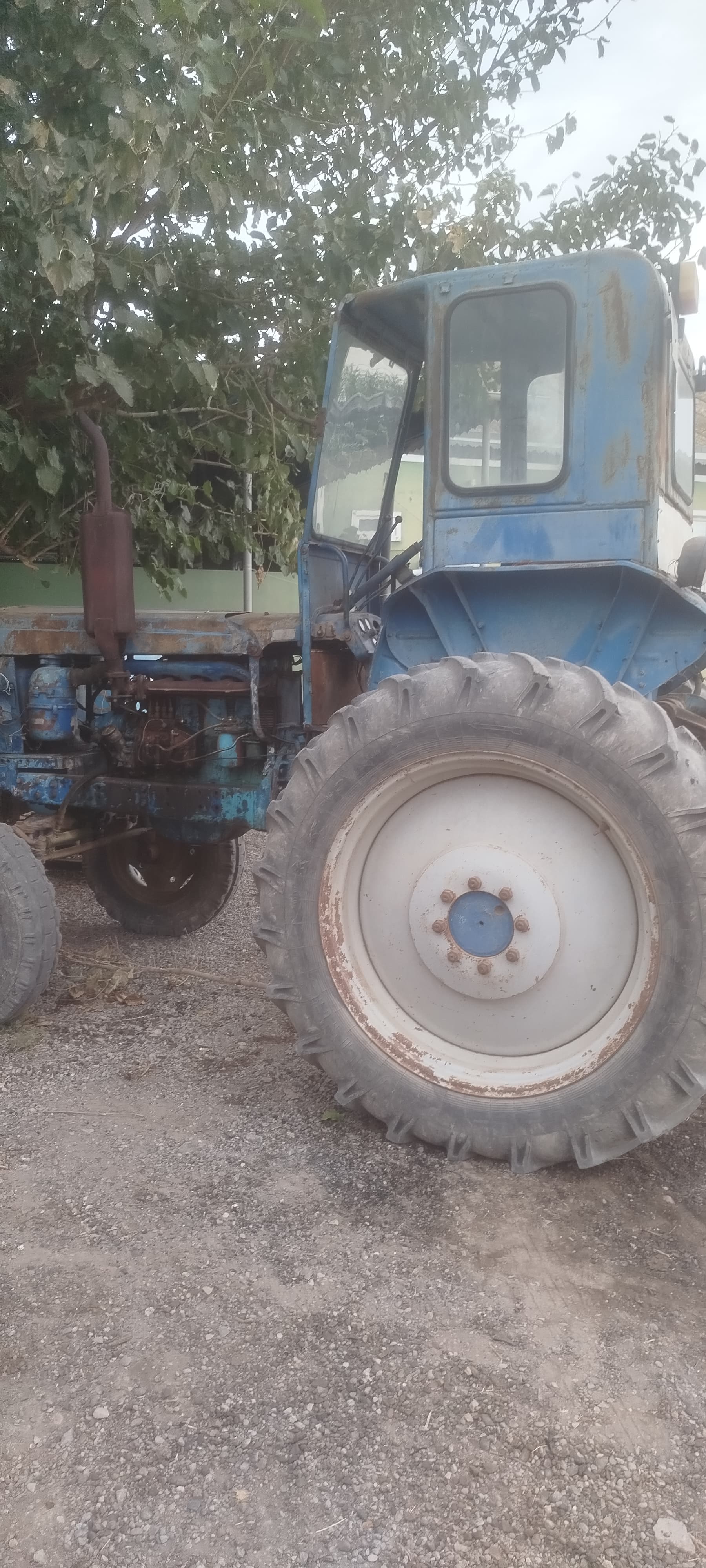 T28 Traktor