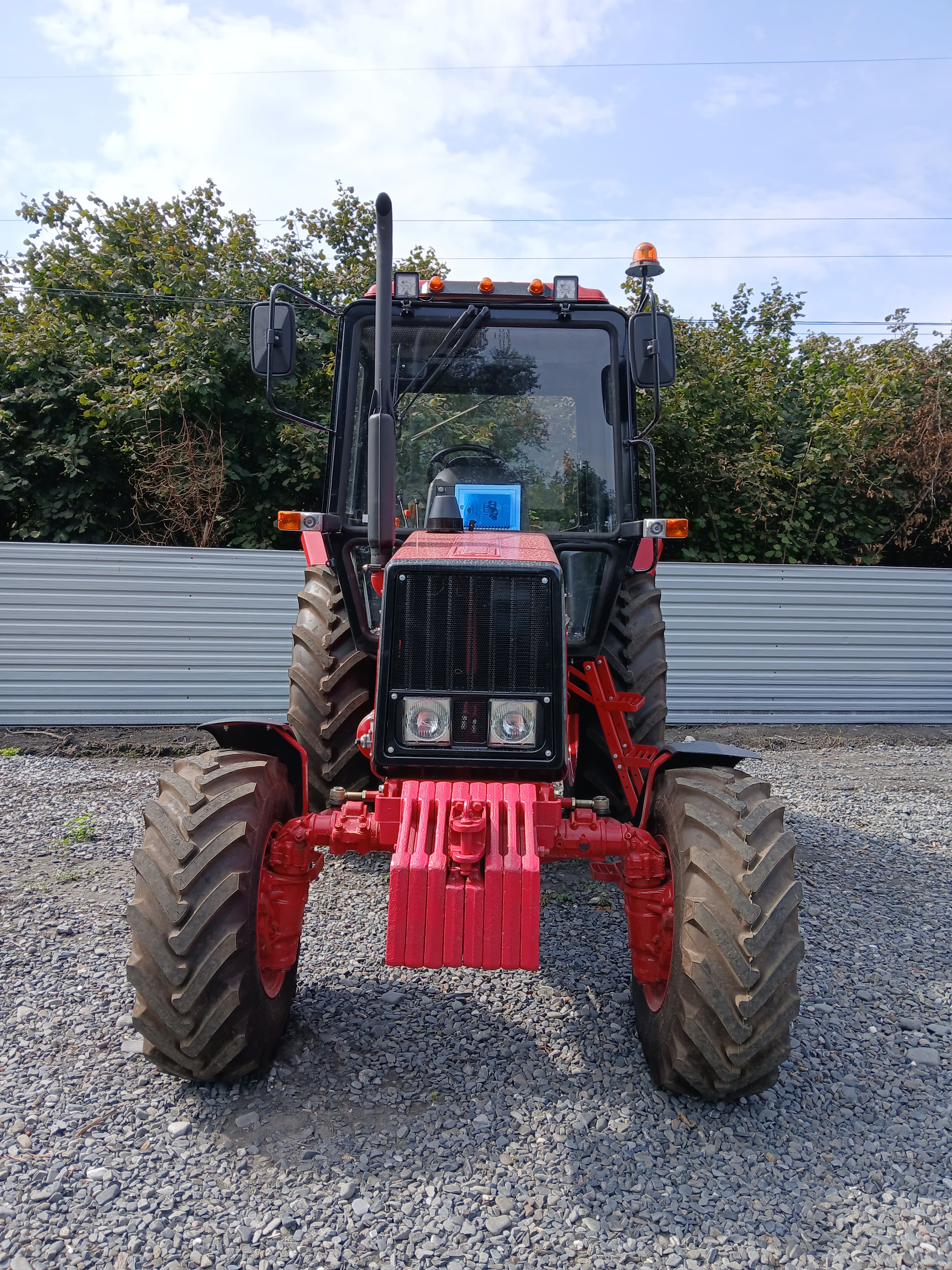 Belarus(MTZ)892