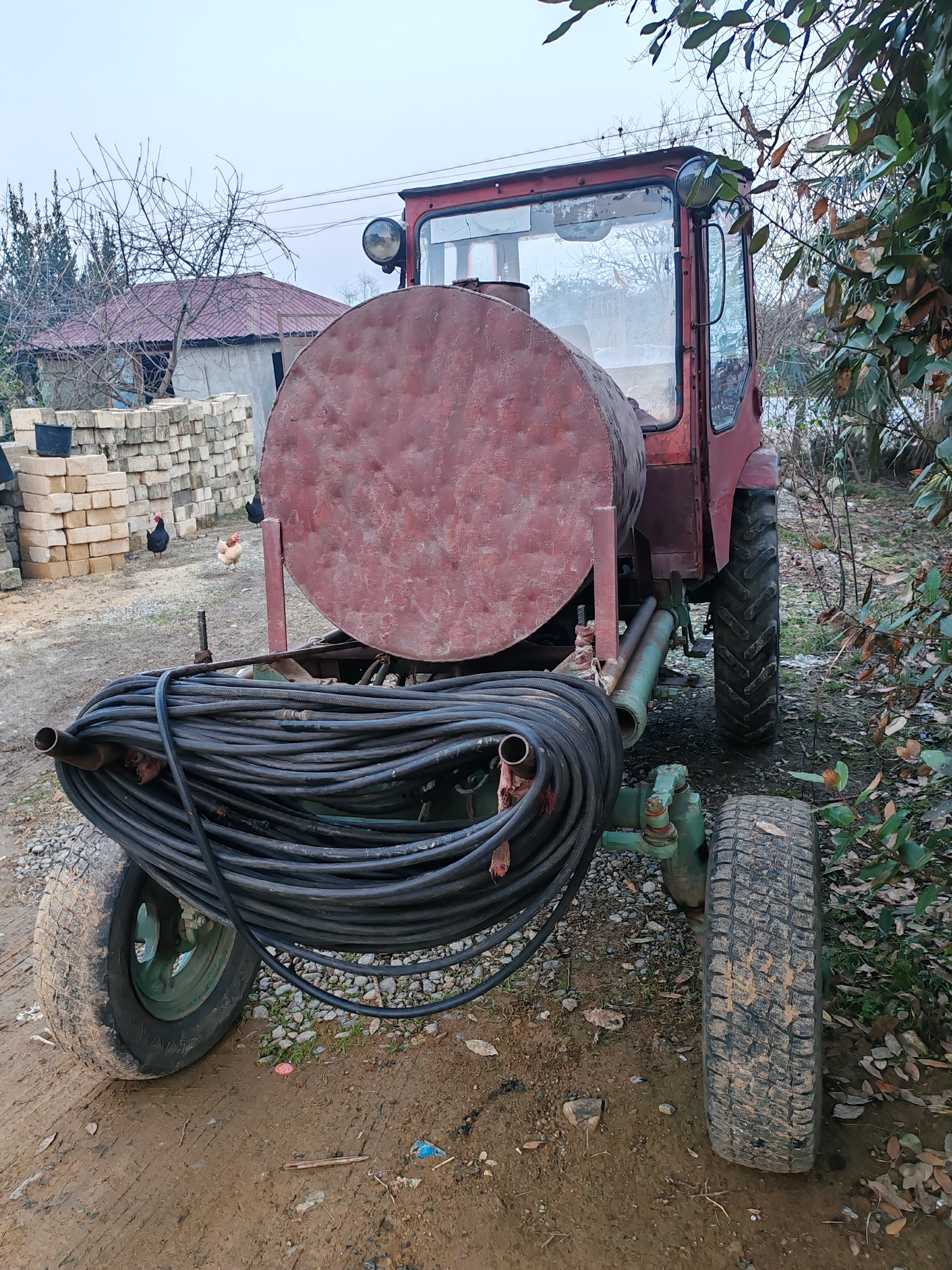Traktor T16