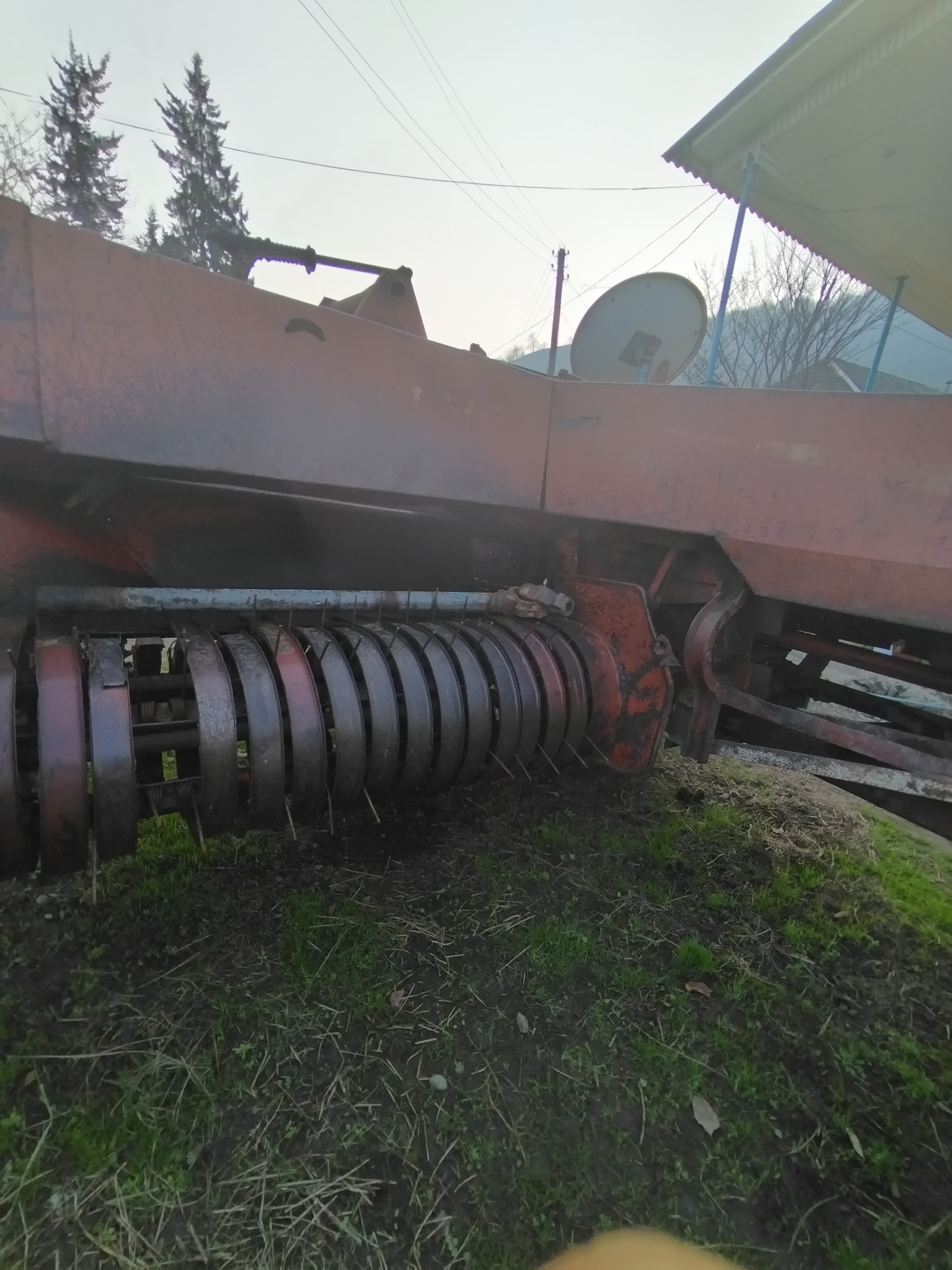 Traktor Satılır