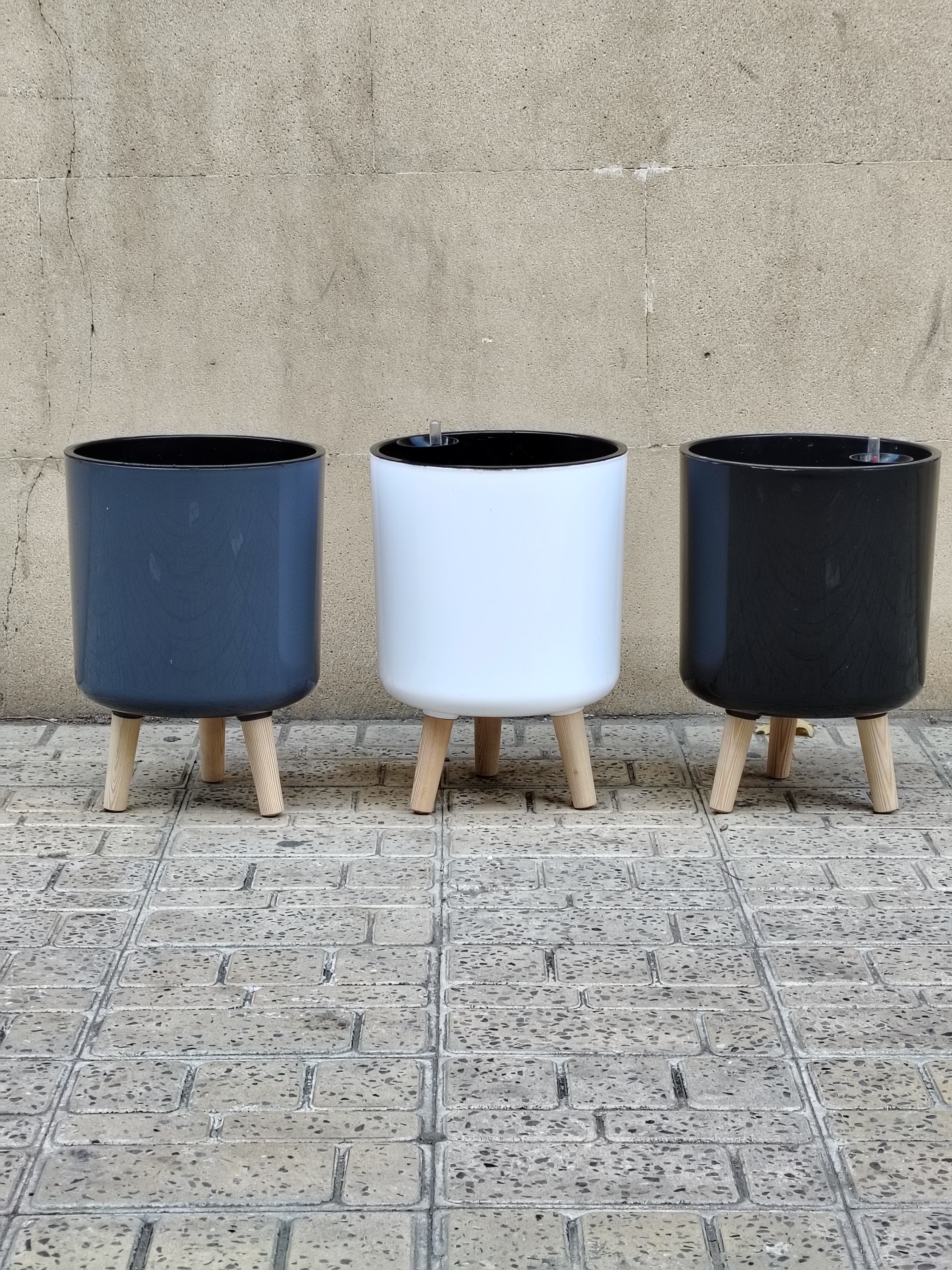 Plastik Dibçəklər