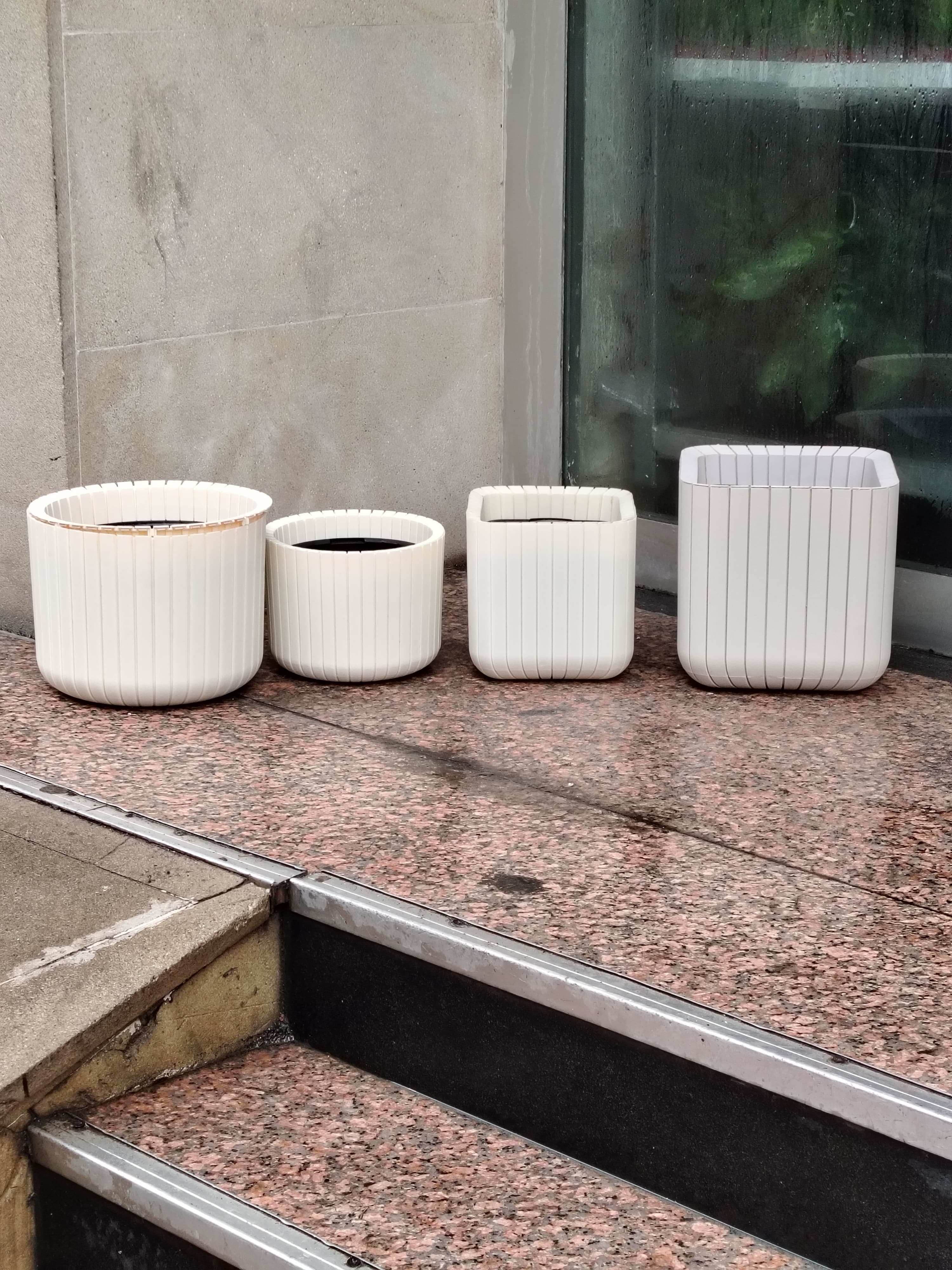 Plastik Dibçəklər
