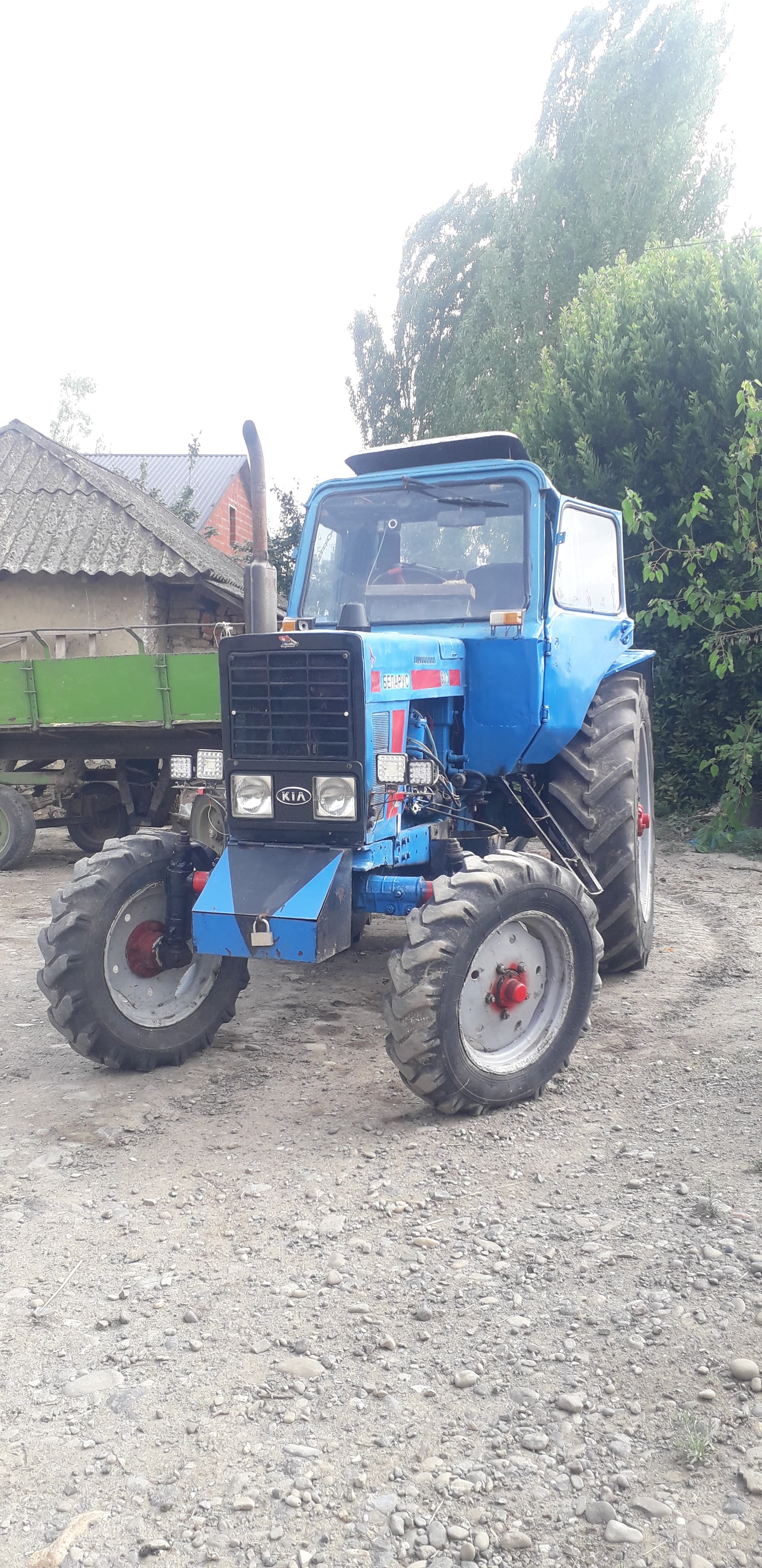 Belaruz mtz80
