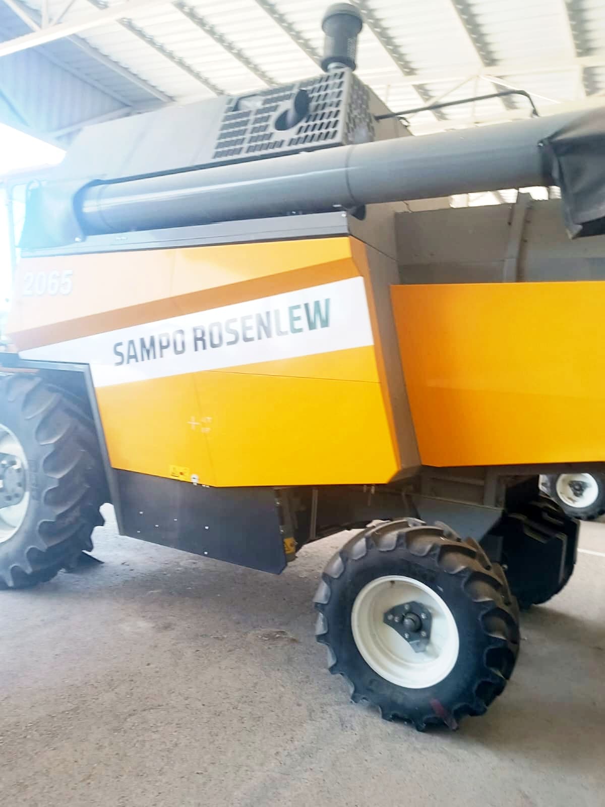 Kombayn Sampo Resenlew 2065